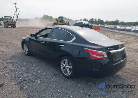 2015 Nissan Altima 2.5 Sv z USA, uszkodzony, nr VIN 1N4AL3AP1FC256637